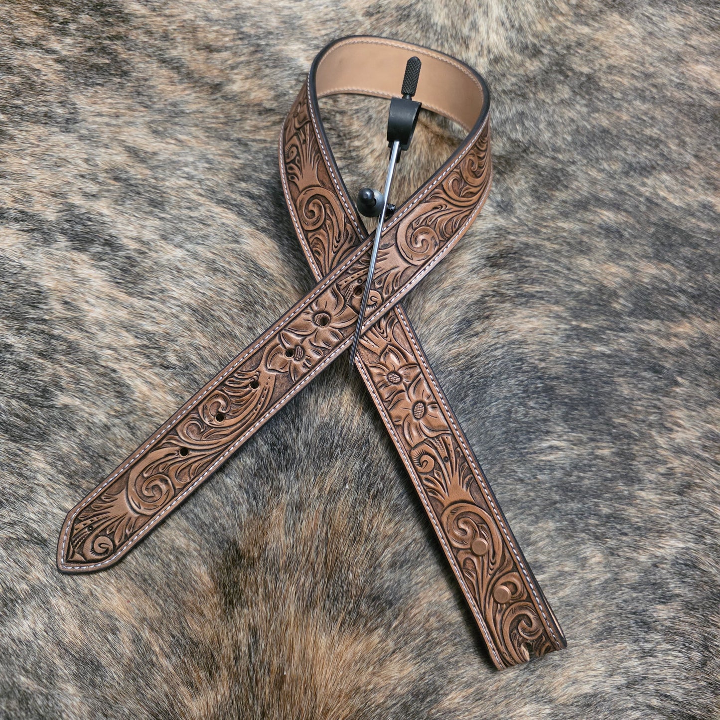 Hand Tooled Belt 27-32"