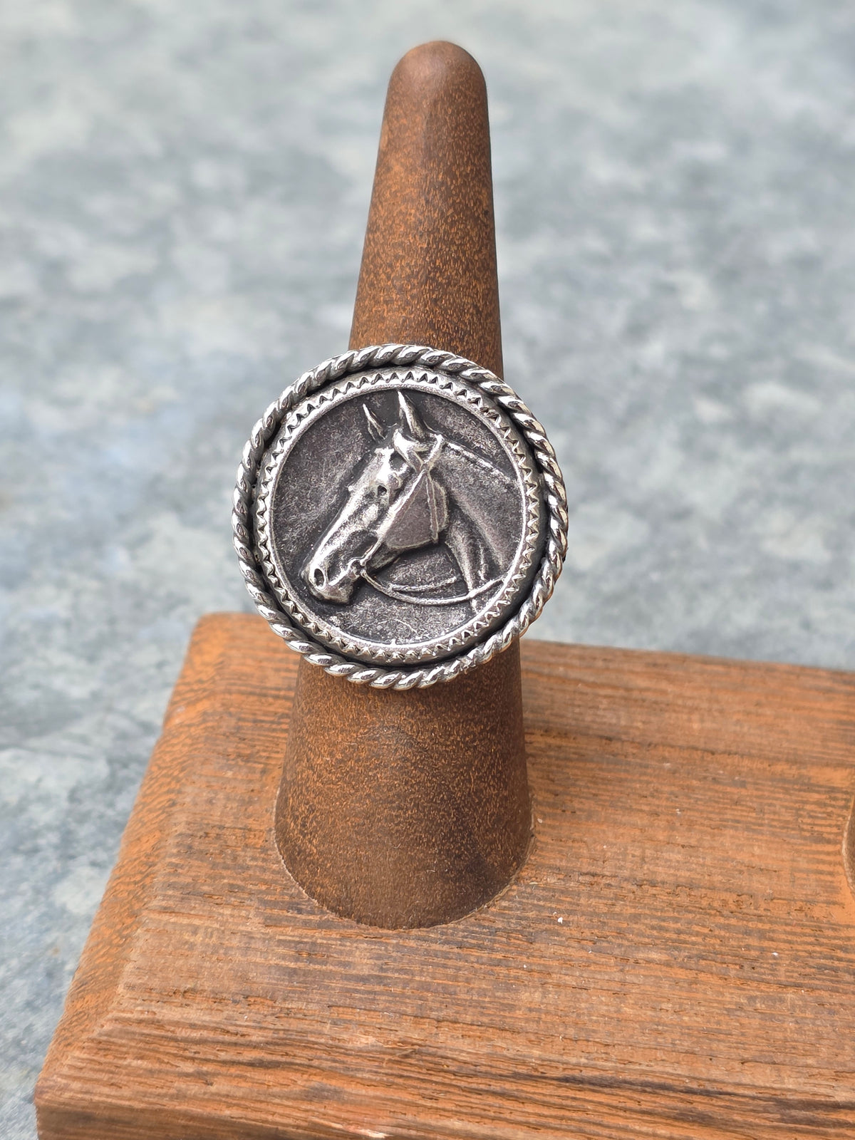 Reata Ring- Adjustable