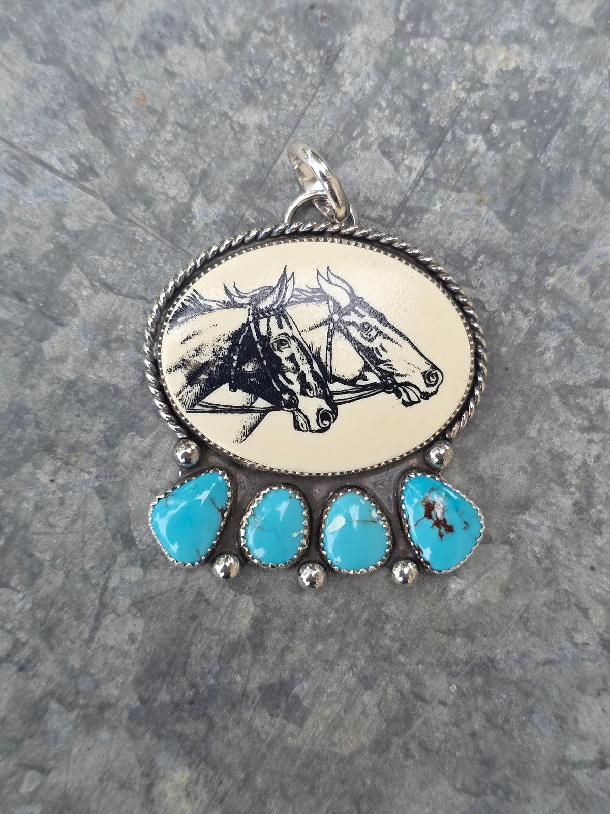 Derby Pendant