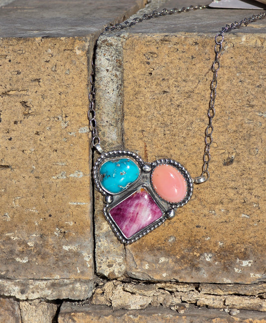 Corriente Necklace
